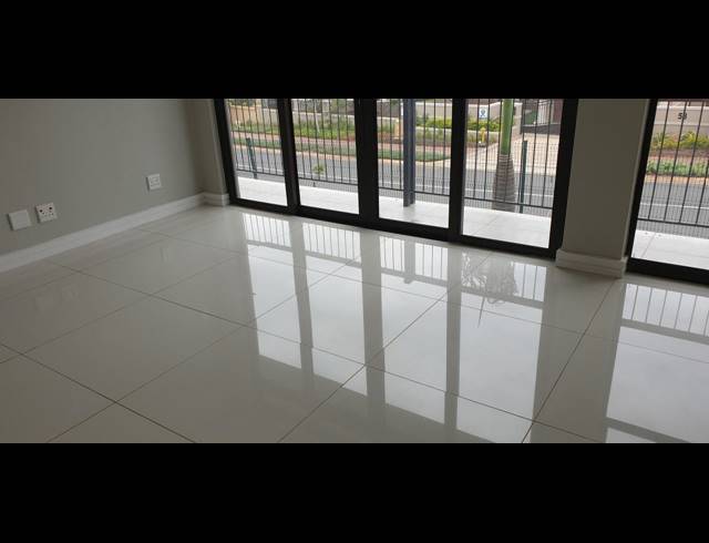 4 BEDROOM HOUSE TO LET IN IZINGA ESTATE